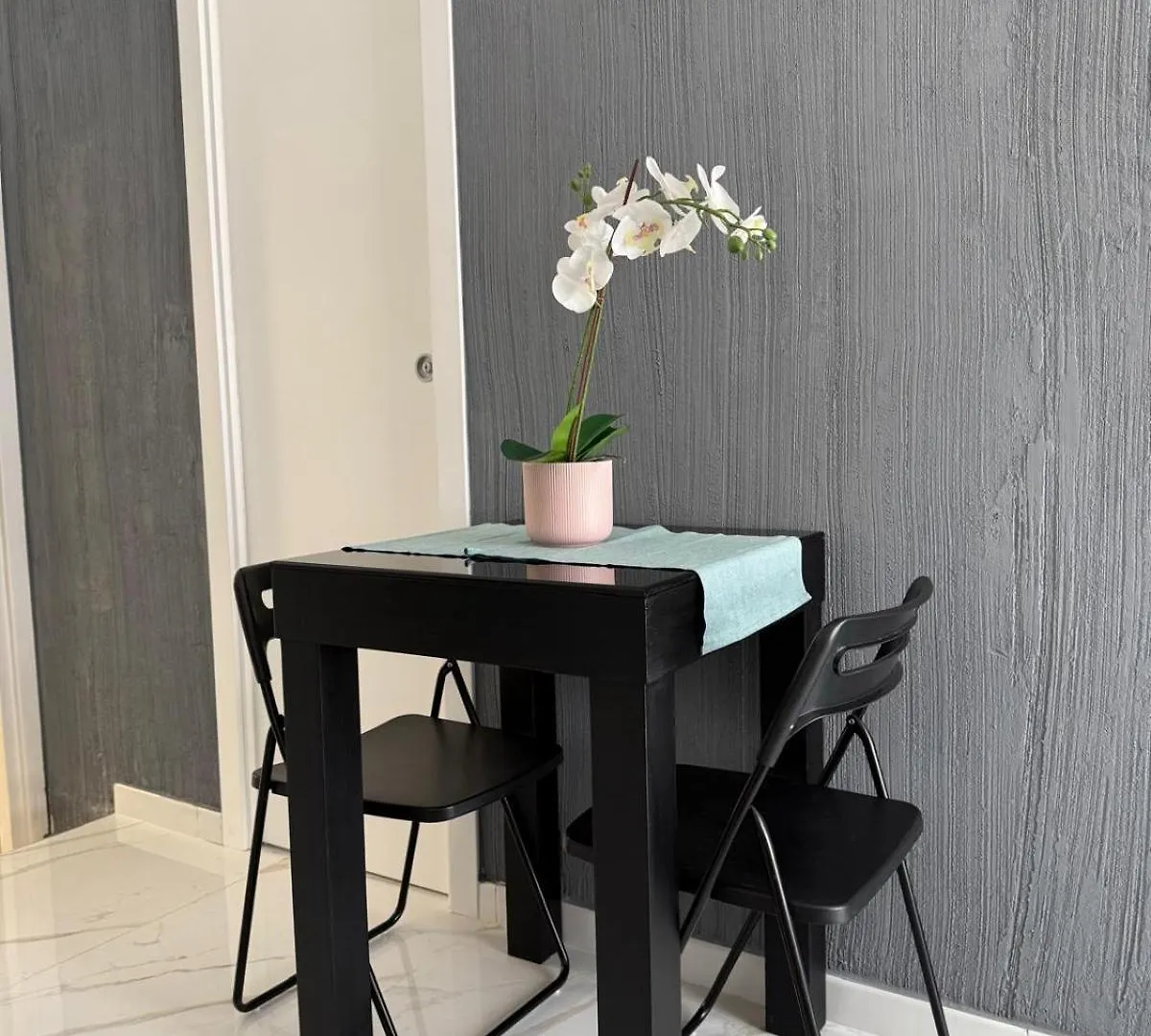 A Casa Di Jo Apartment Bari 0*,  Italy